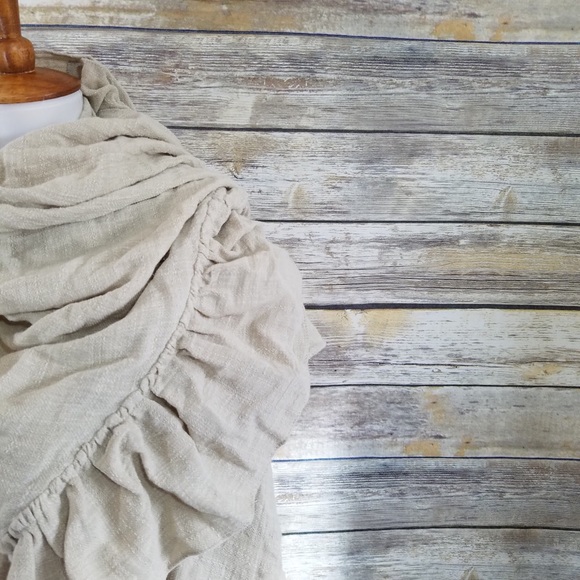 NWT Zara Cream Ruffled Cotton Scarf Sarong Wrap - Picture 7 of 7